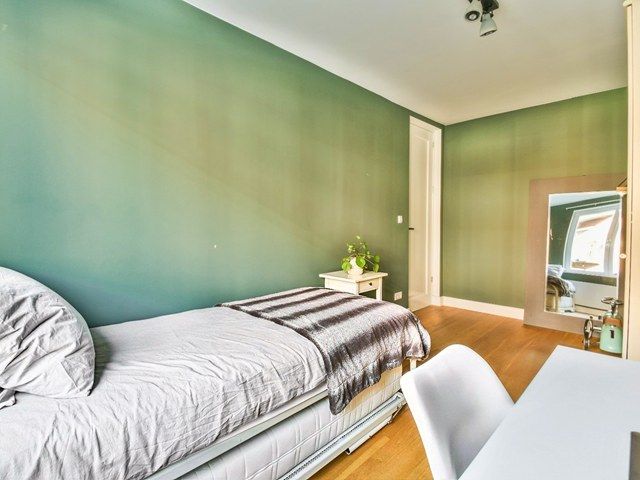 decorating-2-kireth-ai